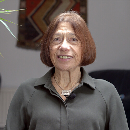 Dr Patricia Fara